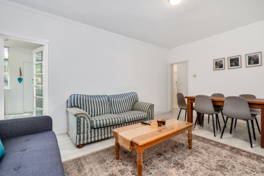 1 Bedroom Property for Sale in Oranjezicht Western Cape